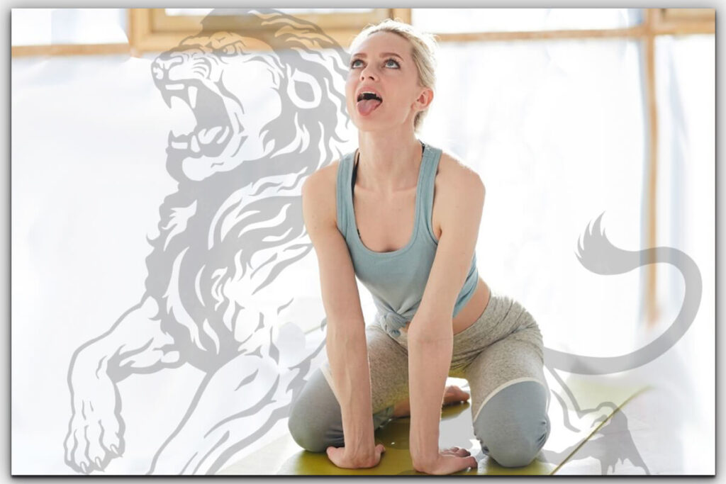Femme pratiquant la respiration du lion